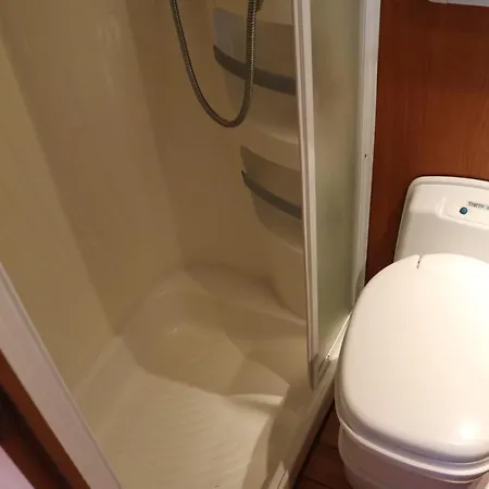 Parque de Campismo Rent Camper Motorhome, Alquiler Autocaravana *