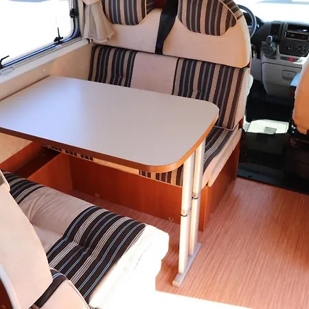 Rent Camper Motorhome, Alquiler Autocaravana סנטה קרוז דה טנריף
