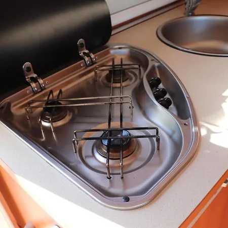 Rent Camper Motorhome, Alquiler Autocaravana סנטה קרוז דה טנריף