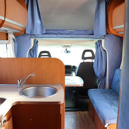 Rent Camper Motorhome, Alquiler Autocaravana Kemping