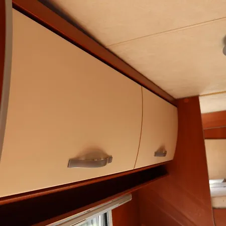 Kemping Rent Camper Motorhome, Alquiler Autocaravana